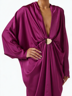 Vestido largo de cuello en Satén Magenta