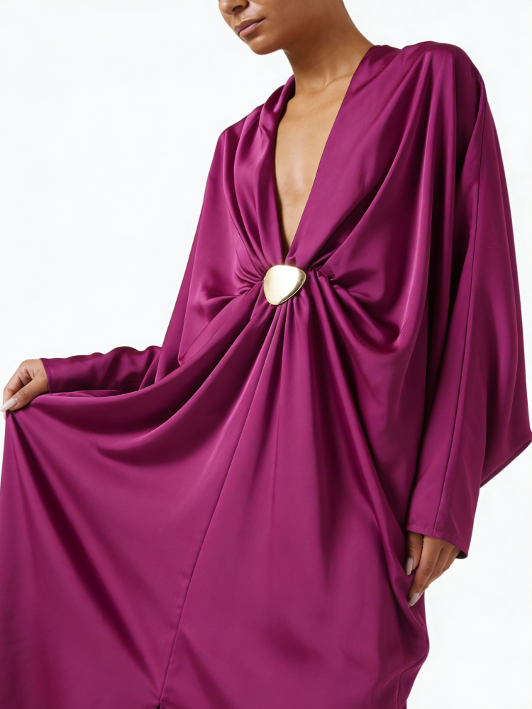 Vestido largo de cuello en Satén Magenta