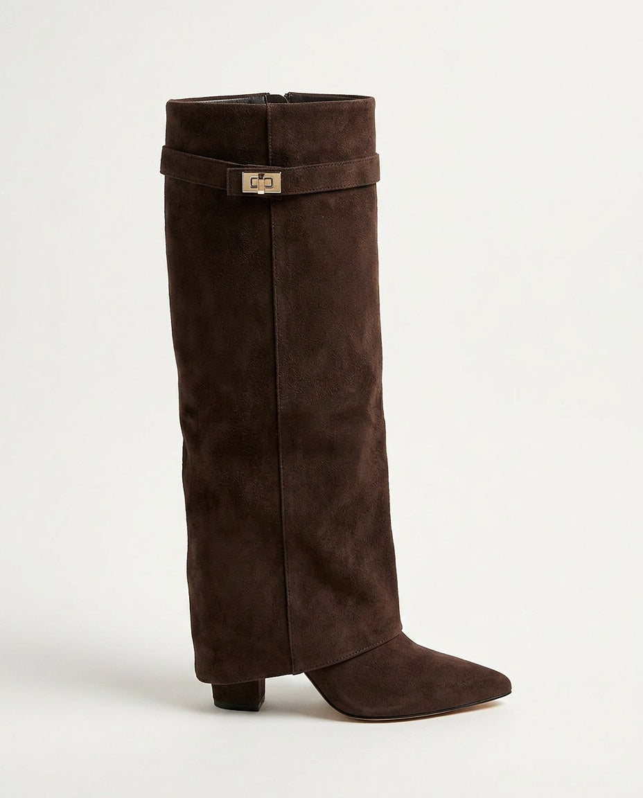 MONTLEIGH — Botas Efecto Ante con Detalle Dorado