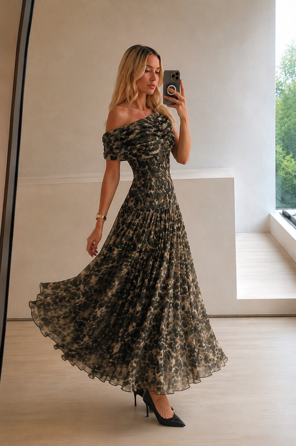 VESTIDO MILITAR DE TUL