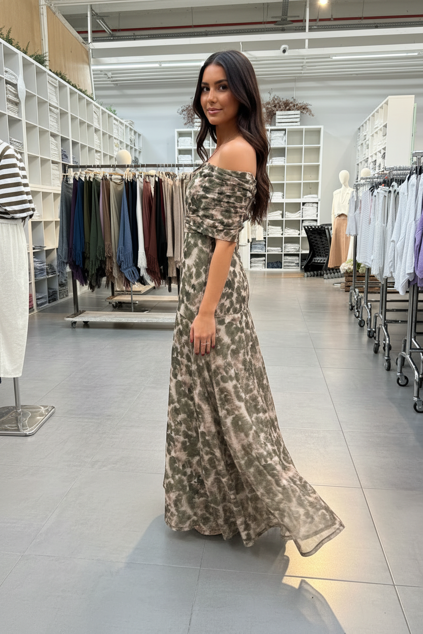 VESTIDO MILITAR DE TUL