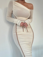 Vestido Maxi de Cuello Diagonal