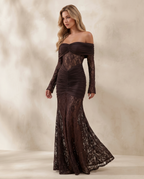 Vestido largo marrón de encaje floral